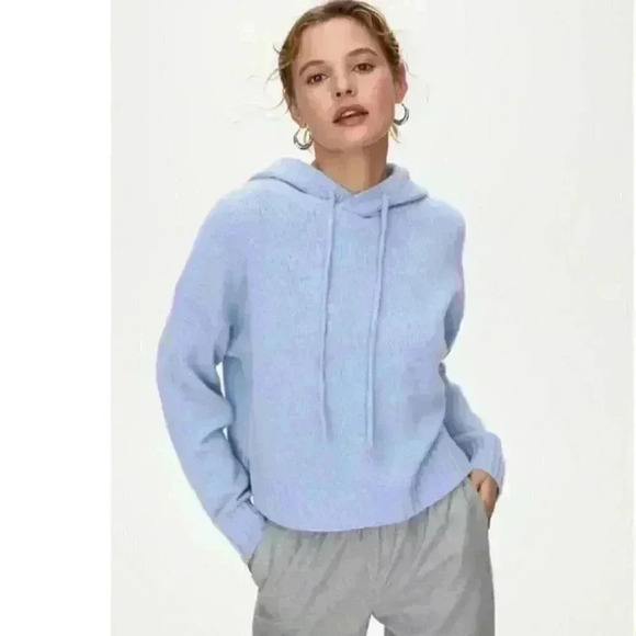 Aritzia The Group Babaton Luxe 100% Cashmere Hoodie Pullover Pastel Blue Size M - Picture 3 of 10